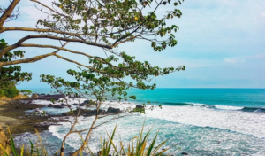 Read more about the article Costa Rica Weather by Month: A Complete Guide