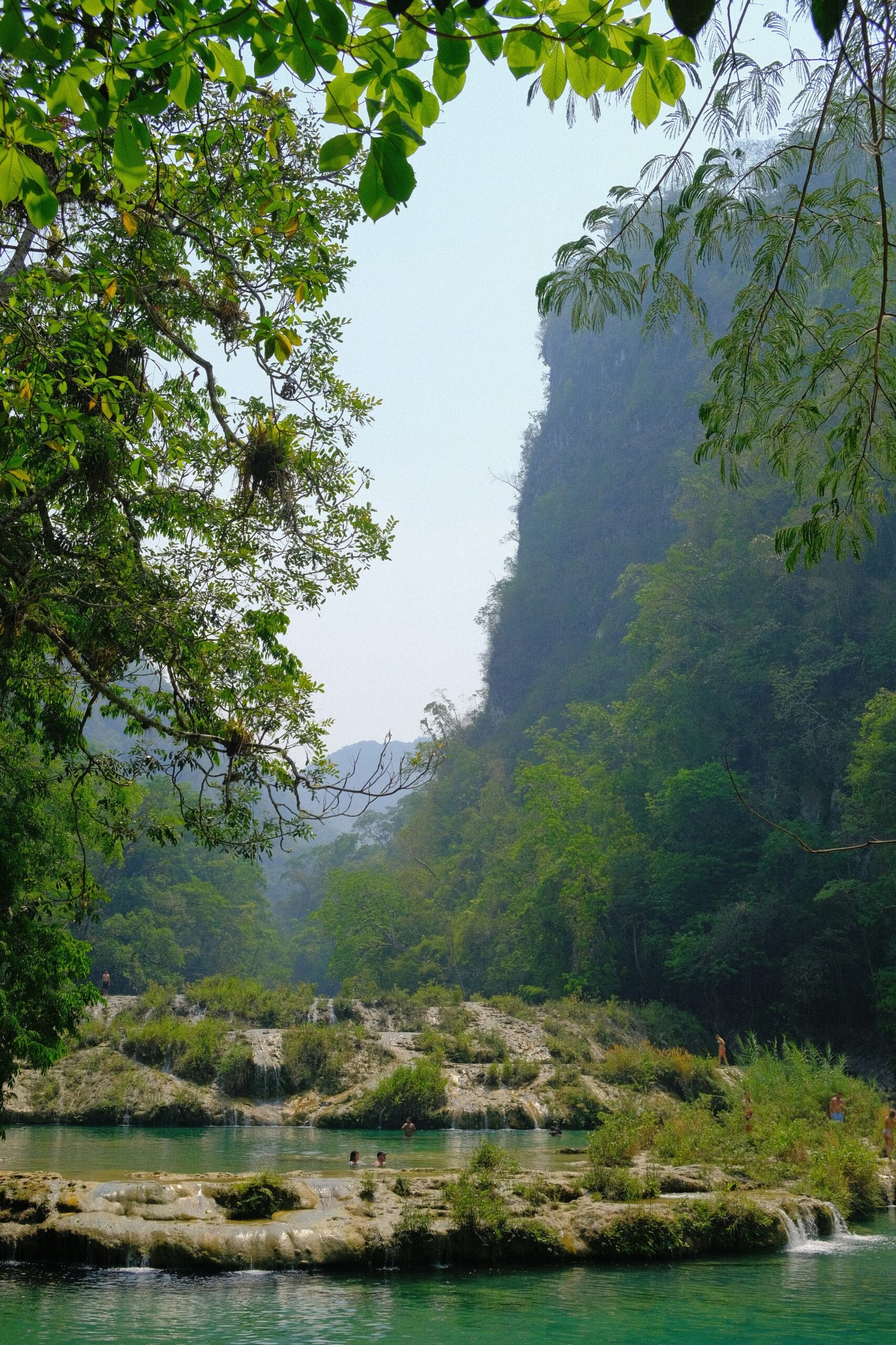 Read more about the article Semuc Champey: Explore Guatemala’s Natural Wonder