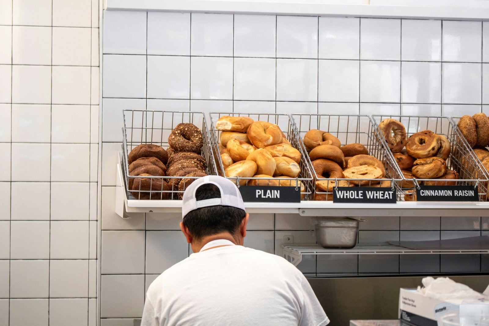 Read more about the article Bagel World: A Bagel Lover’s Paradise in Peabody